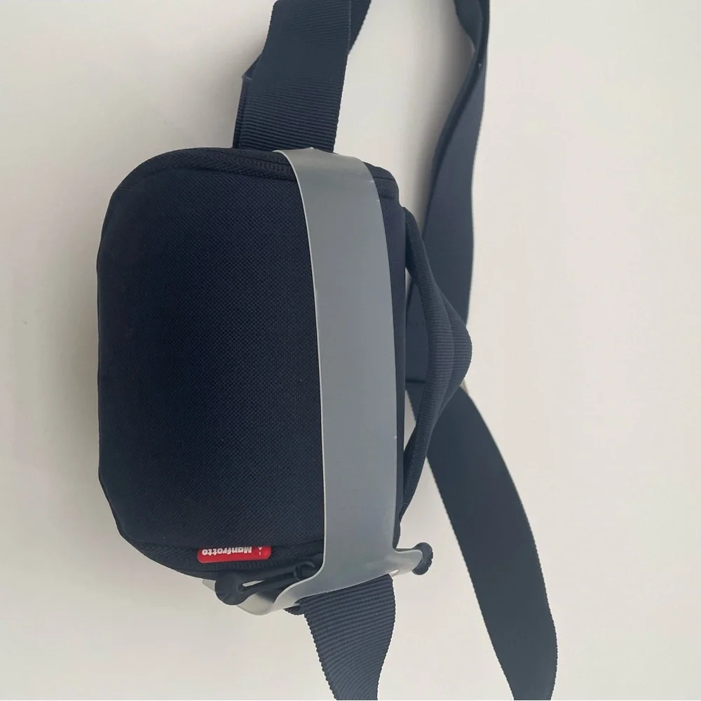 Manfrotto New Navy Blue Amica 10 Camera Accessory Shoulder Bag Stile Plus